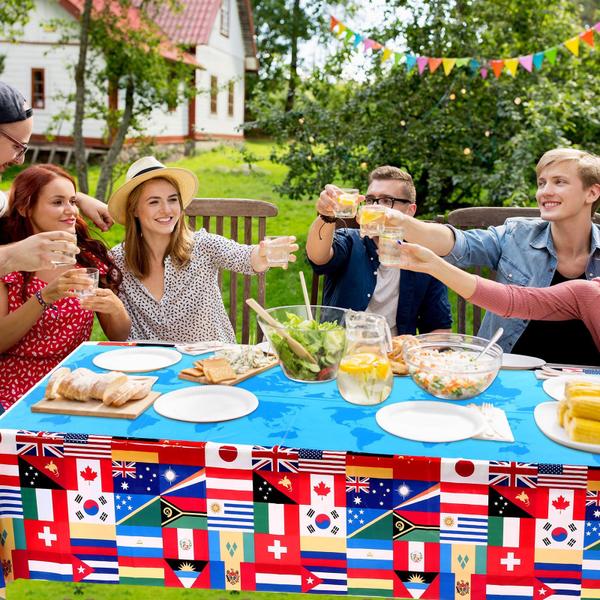 Imagem de Toalha de mesa FUWeave International Flag, pacote com 12, 275 x 137 cm