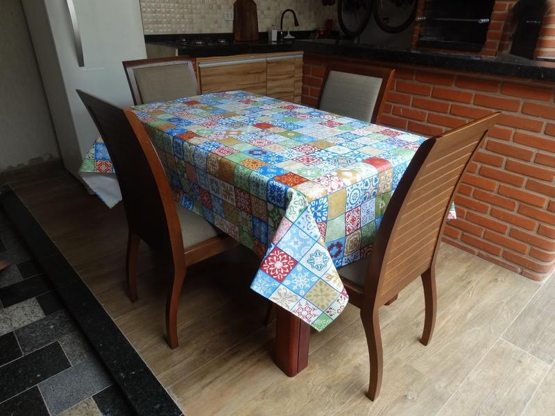 Toalha de Mesa Impermeável Lindas Estampas 2,80x1,40 Azulejo - AmoeShop Imagem de Toalha de Mesa Impermeável Lindas Estampas 2,80x1,40 Azulejo