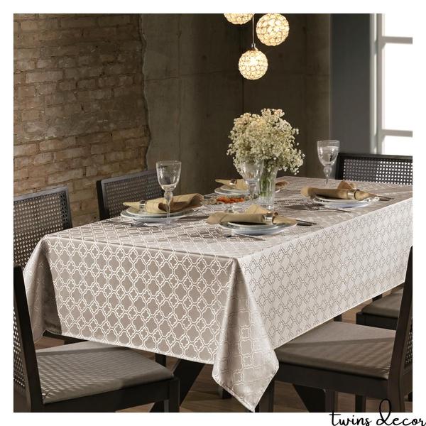Toalha De Mesa Jacquard Brilhante Redonda Quadrada Retangular Requinte Prata Prateada Dohler Imagem de Toalha De Mesa Jacquard Brilhante Redonda Quadrada Retangular Requinte Prata Prateada Dohler
