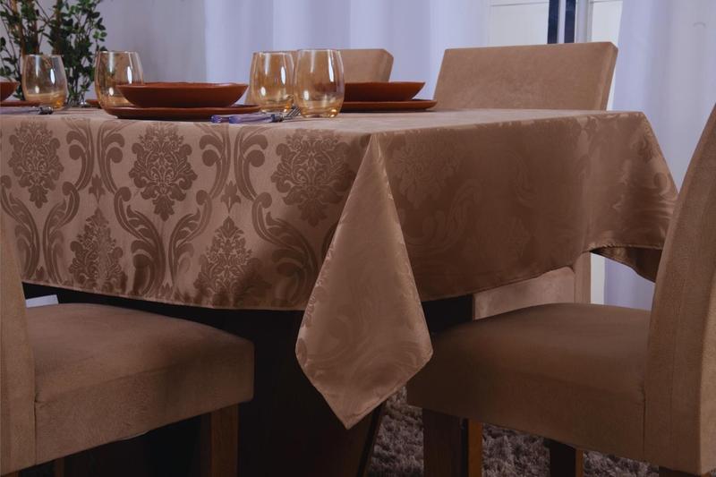 Imagem de Toalha De Mesa Jacquard Rosa 6 Lugares 1,35x2,00