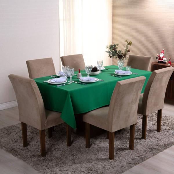 Toalha de Mesa Natal Basic 8 Lugares 2,50m x 1,40m - 1 Peça - Valle Enxovais Imagem de Toalha de Mesa Natal Basic 8 Lugares 2,50m x 1,40m - 1 Peça - Valle Enxovais