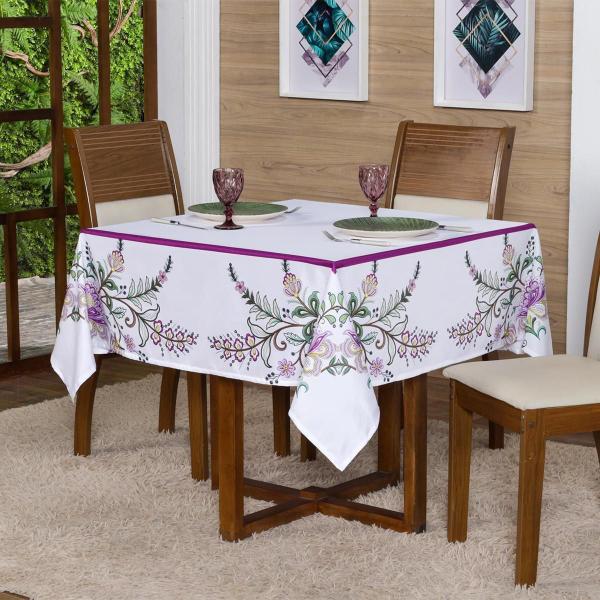 Imagem de Toalha De Mesa Para 4 Lugares 1,50X1,50 Decorativa