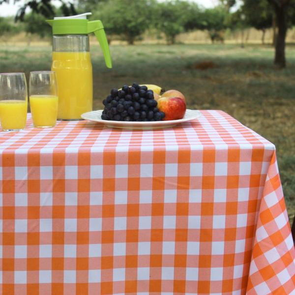 Imagem de Toalha de Mesa Quadrada 4 Lugares Em Oxford Xadrez 1,45m X 1,45 Picnic Piquenique - Laranja