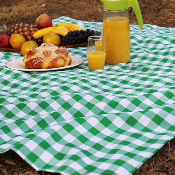 Imagem de Toalha de Mesa Retangular 5 Metros Em Oxford Xadrez  Picnic Piquenique 5,00m X 1,45m Verde