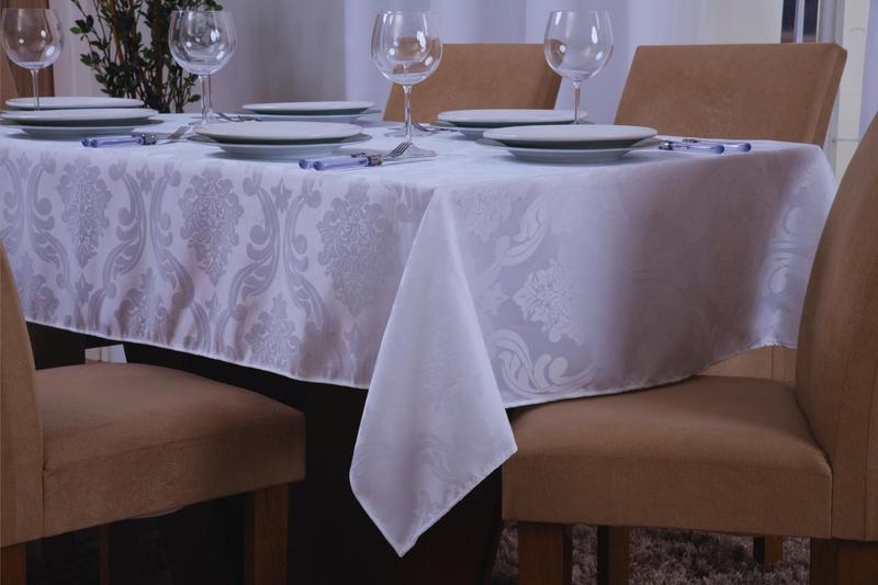 Imagem de Toalha De Mesa Retangular 6 Lugares Jacquard 1,35X2,00