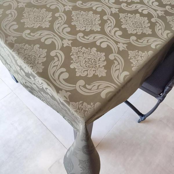 Toalha De Mesa Retangular Sala Jantar Jacquard 10 Lugares 3,00m x 1,35m - Verde Musgo - Enxovais Lomanu Imagem de Toalha De Mesa Retangular Sala Jantar Jacquard 10 Lugares 3,00m x 1,35m - Verde Musgo
