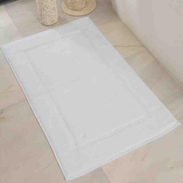 Toalha de Piso Confort 48x80 cm Branco Kacyumara Imagem de Toalha de Piso Confort 48x80 cm Branco Kacyumara