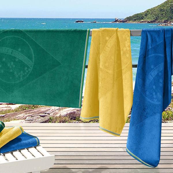 Imagem de Toalha de Praia Bouton Jacquard Veludo Bandeira Brasil Azul