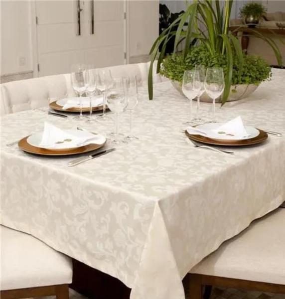Toalha Mesa Retangular Raner High Class 160x320cm Palha Imagem de Toalha Mesa Retangular Raner High Class 160x320cm Palha