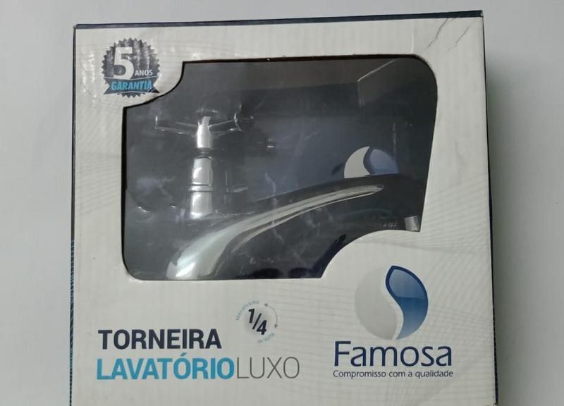 Imagem de Torneira Lavatório de Mesa Bica Baixa Luxo 1/4v 1198 C31 - Famosa