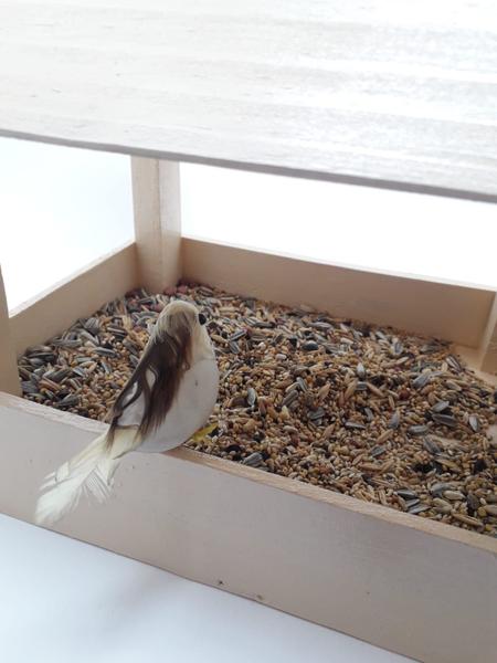 Imagem de Tratador Comedouro Madeira Pintada Pássaros Silvestres Aves Livres Porta Ração