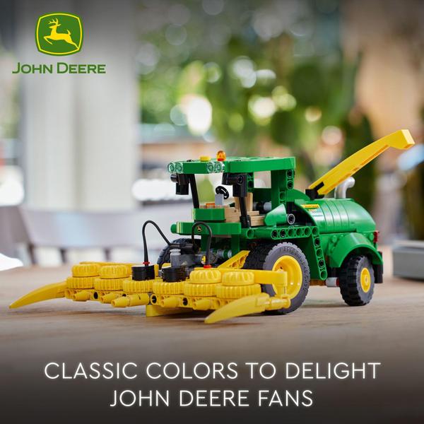 Imagem de Trator de colheita de forragem Toy LEGO Technic John Deere 9700 9+