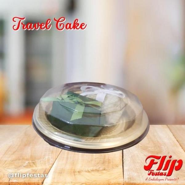 Imagem de Travel Cake Transparente com Base Dourada 15cm  Ideal para transporte de bolo