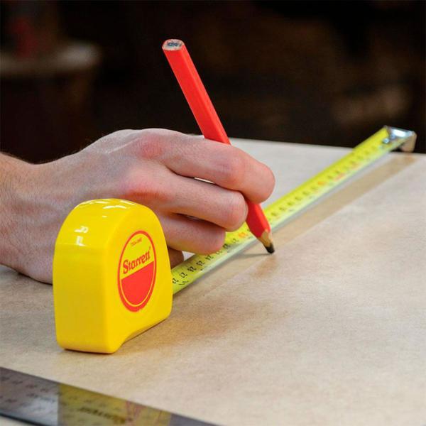 Trena Amarela de 5 Mt Como Trava Starrett Imagem de Trena Amarela de 5 Mt Como Trava Starrett