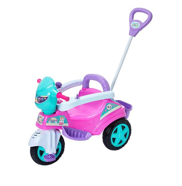 Triciclo Baby City Menina Passeio e Pedal Com Haste Direcional Até 30kg Maral Imagem de Triciclo Baby City Menina Passeio e Pedal Com Haste Direcional Até 30kg Maral