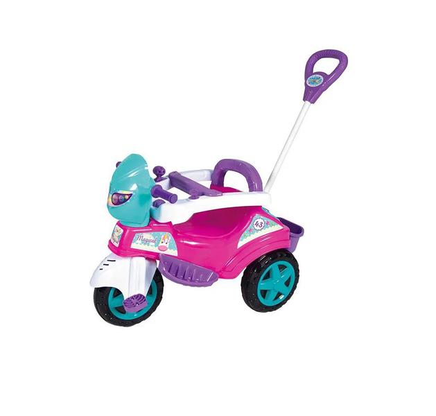 Triciclo Baby City Menina Passeio e Pedal Com Haste Direcional Até 30kg Maral Imagem de Triciclo Baby City Menina Passeio e Pedal Com Haste Direcional Até 30kg Maral