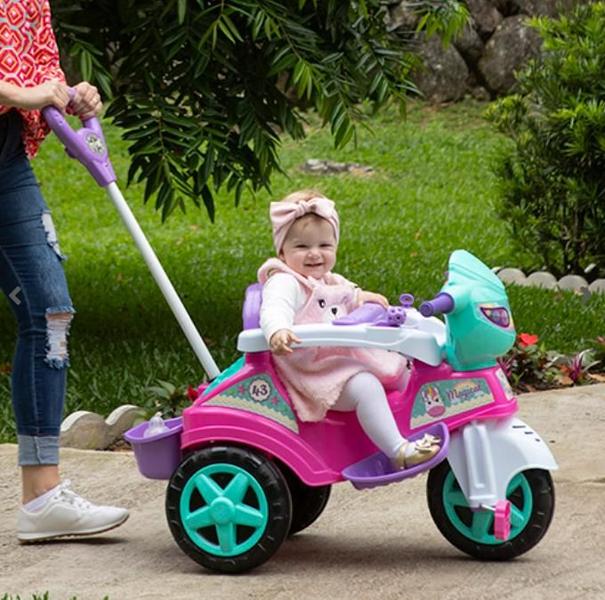 Imagem de Triciclo para Passeio Infantil Baby City Menina com Empurrador - Rosa Menina