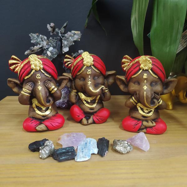 Imagem de Trio de ganesha envelhecido c/ vermelho 11cm