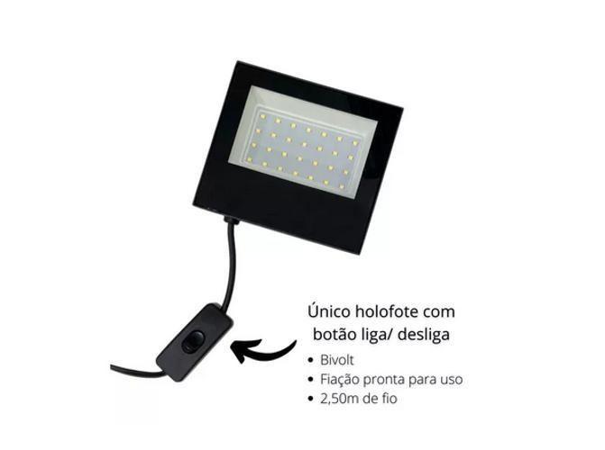 Imagem de Tripé Reclinável Suporte Com 2 Holofotes Refletor 100W Led