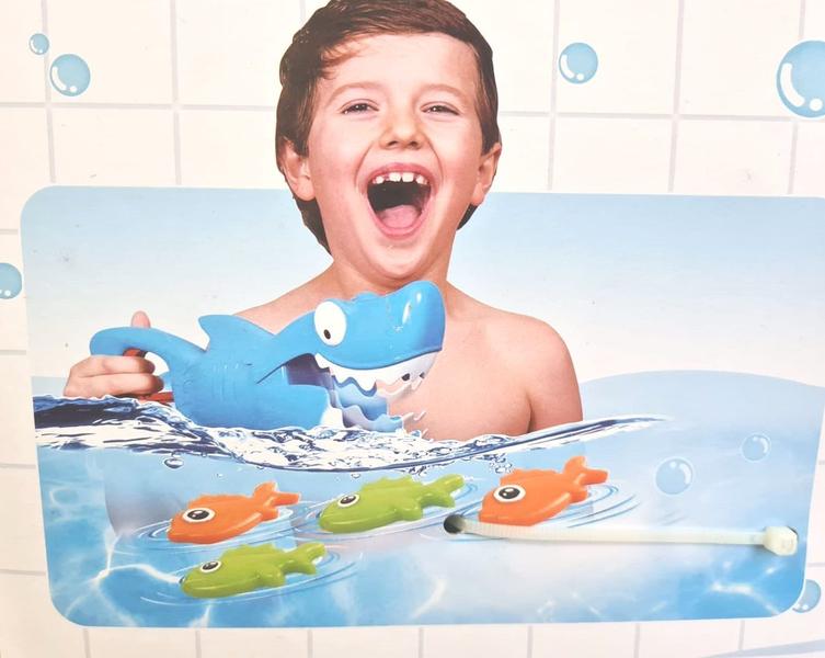 Imagem de Tubarão Pega Peixe Brinquedo Para Piscina Banho Baby Shark