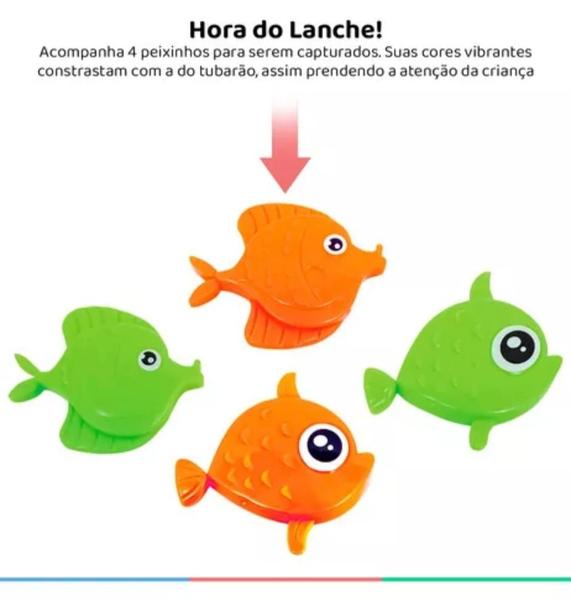 Imagem de Tubarão pega peixinhos brinquedo banho piscina banheira - buba