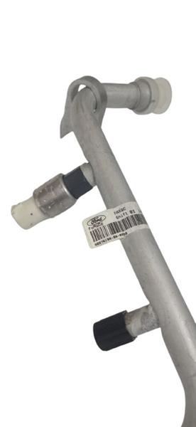 Tubos De Saída Vácuo Evaporador Ar Condicionado Ford Focus AM5519A705BB / AM5519A705BC Imagem de Tubos De Saída Vácuo Evaporador Ar Condicionado Ford Focus AM5519A705BB / AM5519A705BC