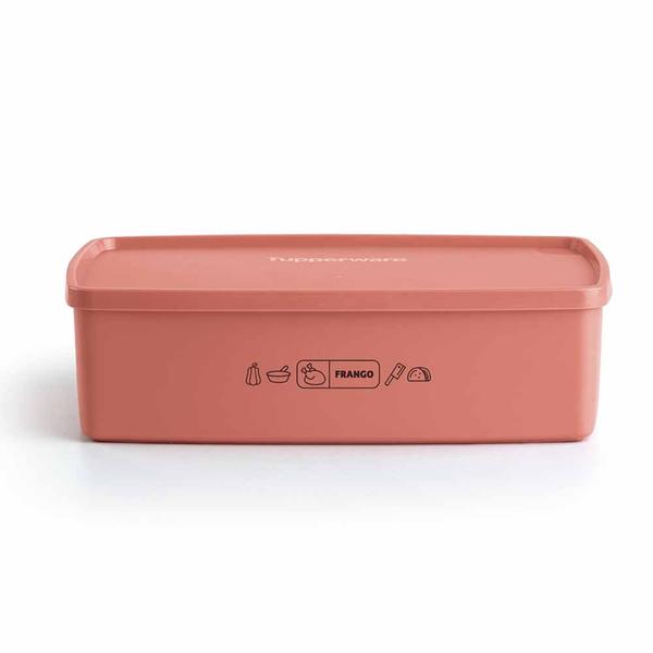 Imagem de Tupperware de freezer aqui tem frango rosa