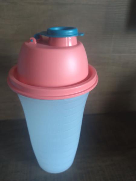 Tupperware Quick Shake 500ml Imagem de Tupperware Quick Shake 500ml