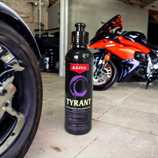 Imagem de Tyrant Revitalizador De Pneus Antiderrapante Pretinho Razux 240ml