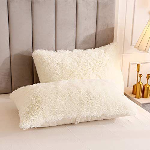 Imagem de Uhamho Faux Fur Velvet Fluffy Bedding Duvet Cover Set Down Edredom Quilt Cover with Pillow Shams, Ultra Soft Warm and Durable (Queen, Creme)