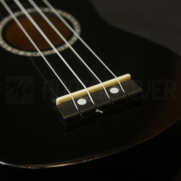 Imagem de Ukulele Memphis Soprano Honu BK