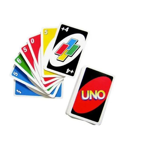 Uno Jogo de Cartas Muito Divertido Impossível Parar Imagem de Uno Jogo de Cartas Muito Divertido Impossível Parar