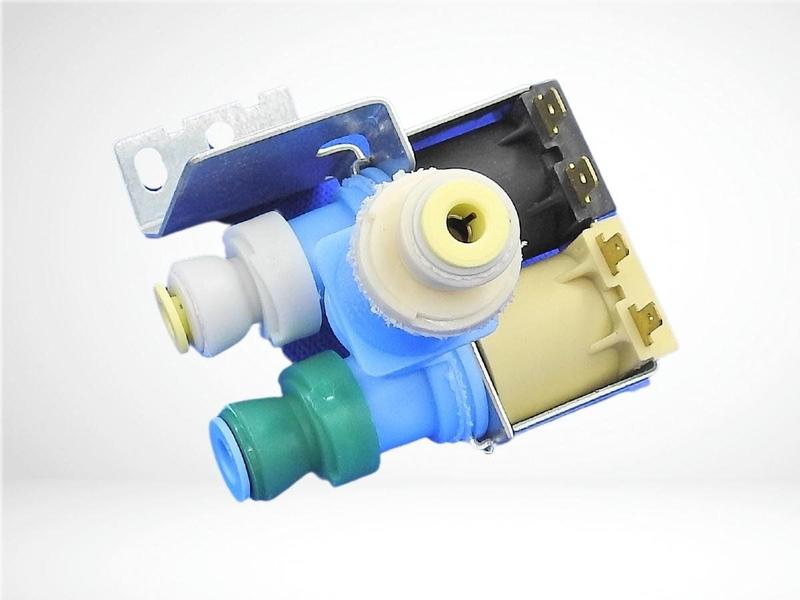 Imagem de Valvula solenoide 2 vias refrigerador brastemp sbs brs62/brs70 220v orig - 326073044