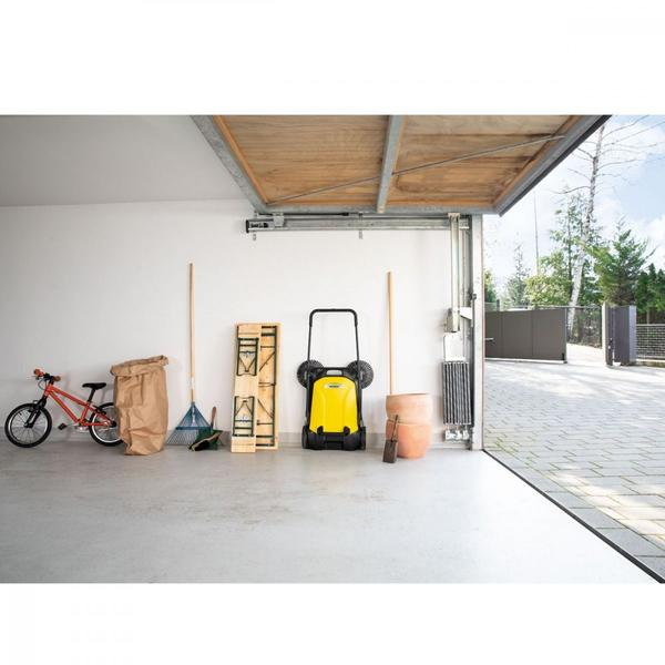 Imagem de Varredeira de piso manual com recolhedor 20 litros - S4 Twin - Karcher