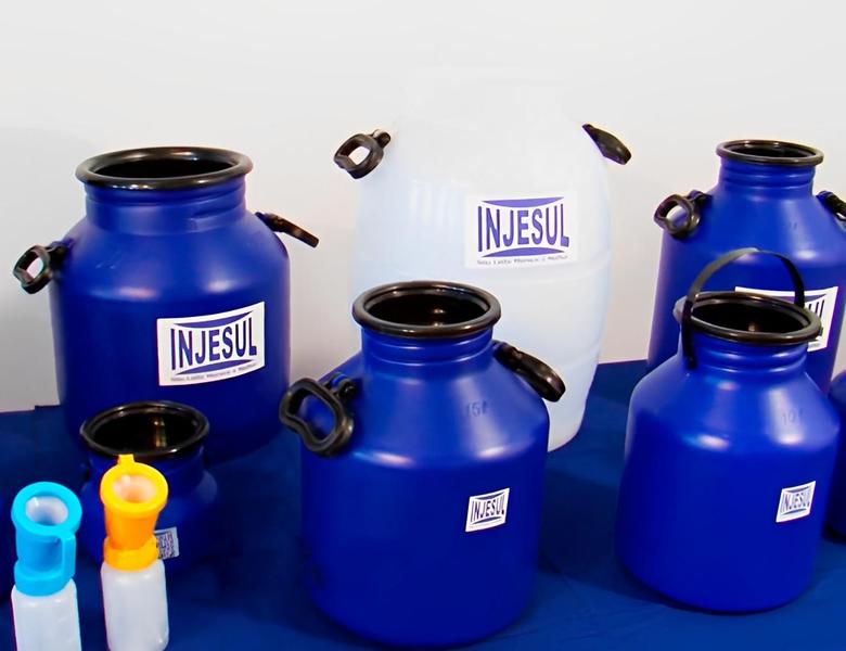 Vasilhame Para Transporte De Leite 10 Litros Azul - Kit 2 - Injesul Imagem de Vasilhame Para Transporte De Leite 10 Litros Azul - Kit 2
