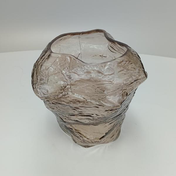 Imagem de VASO 21x18x18cm VIDRO ÂMBAR