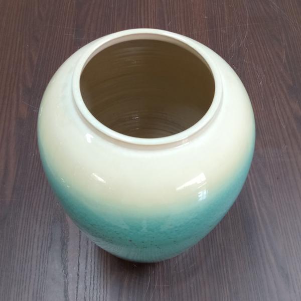 VASO 35x13x13cm CERÂMICA VERDE - NH Imagem de VASO 35x13x13cm CERÂMICA VERDE