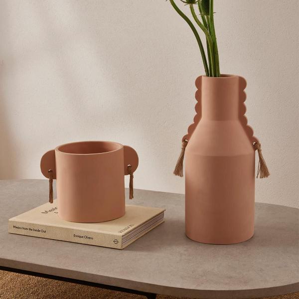 Imagem de Vaso Cachepot em Cimento Nude Boho Detalhe Sisal 24x16cm