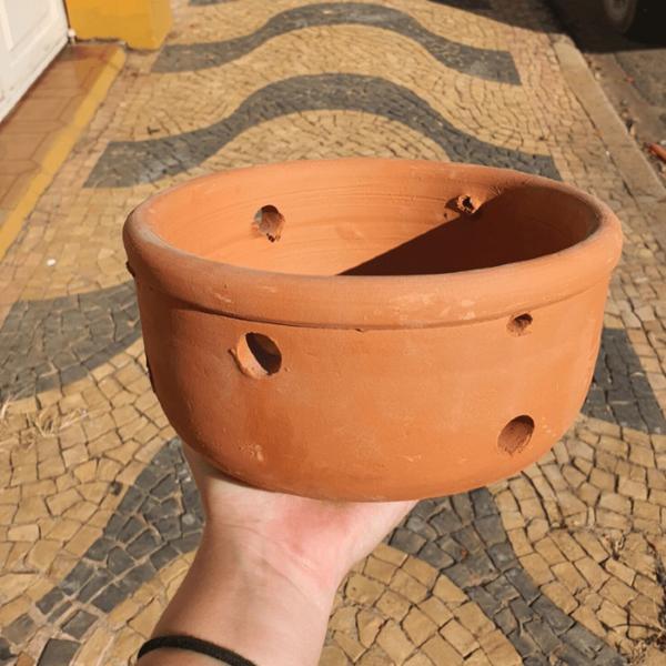 Vaso Cerâmica Furado Orquídea 13x25cm - Verde Garden Imagem de Vaso Cerâmica Furado Orquídea 13x25cm
