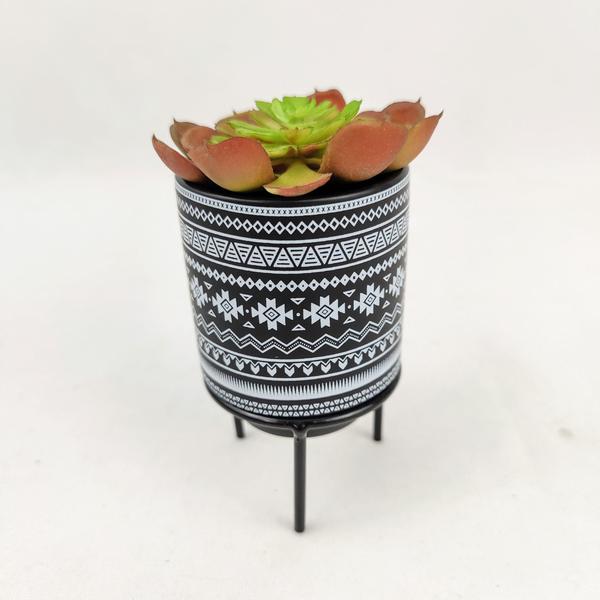 Vaso Decorativo Preto 12X7Cm Cachepot Suporte Metal Ceramica - Inigual Imagem de Vaso Decorativo Preto 12X7Cm Cachepot Suporte Metal Ceramica