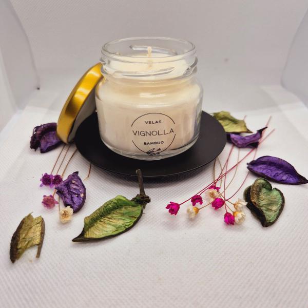 Vela Aromática Pote de Vidro 90gr Aromas Perfume Velas Cera - Vignolla Imagem de Vela Aromática Pote de Vidro 90gr Aromas Perfume Velas Cera