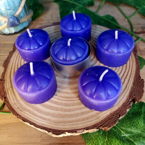 Vela rechoud roxa pacote com 6 unidades - santa terezinha Imagem de Vela rechoud roxa pacote com 6 unidades - santa terezinha