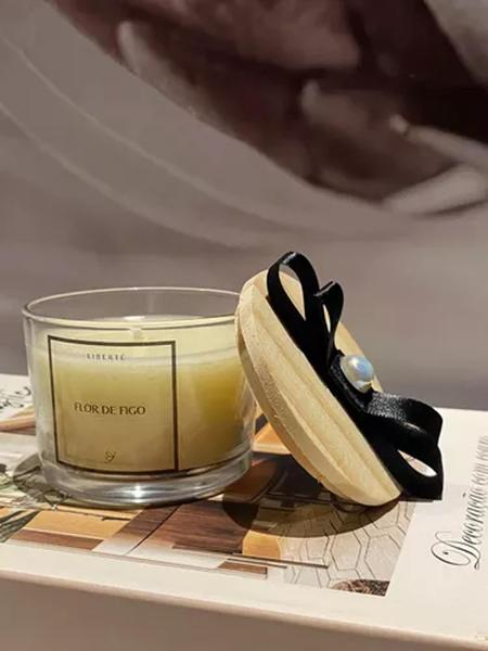 velas aromáticas 100 gramas - ILLUMINARE.STORE Imagem de velas aromáticas 100 gramas