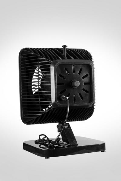 Imagem de Ventilador Oscilante Turbi Venti Delta Preto  127v