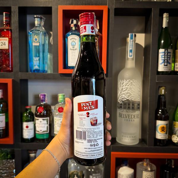 Vermouth Italiano Punt e Mes Tinto 750ml 6 Unidades Imagem de Vermouth Italiano Punt e Mes Tinto 750ml 6 Unidades