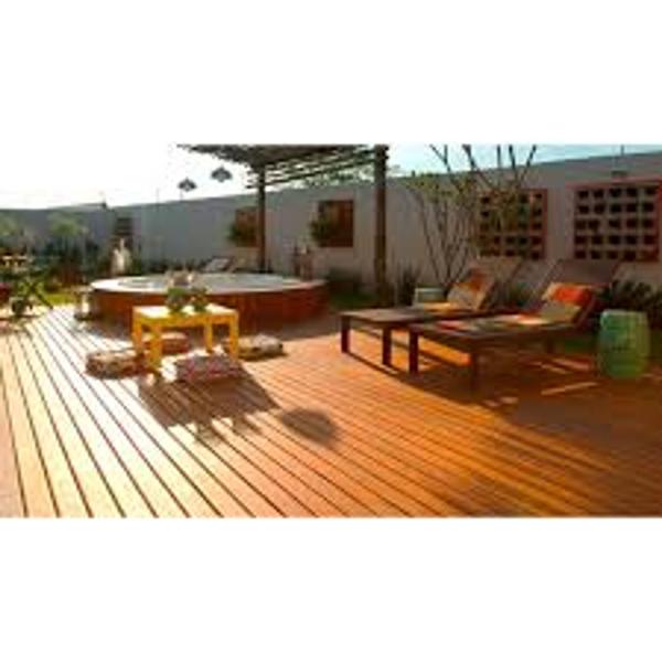 Imagem de Verniz para Deck Premium Polideck Natural Semibrilho 900ml Sayerlack Madeira