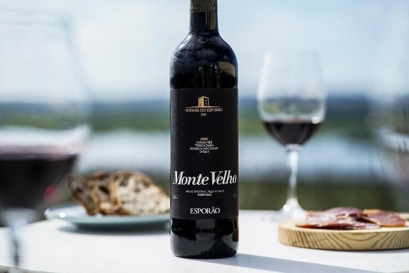 Imagem de Vinho Esporão Monte Velho Portugues 2019 Tinto 750 Ml