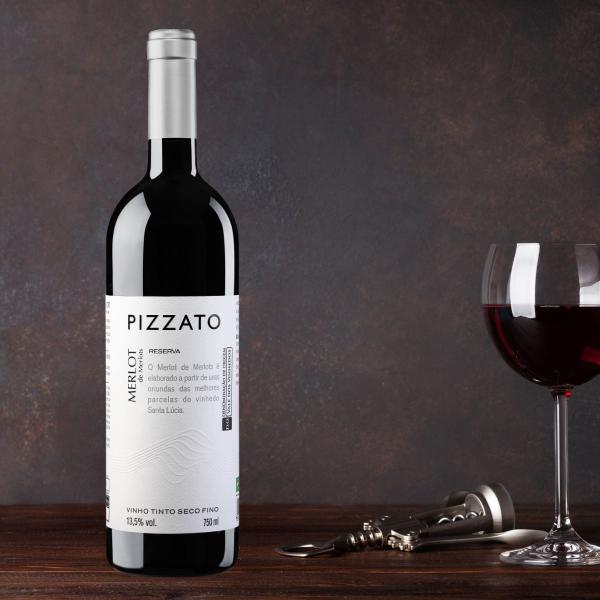 Imagem de Vinho Merlot de Merlots Pizzato 750ml D.O.V.V Kit 6