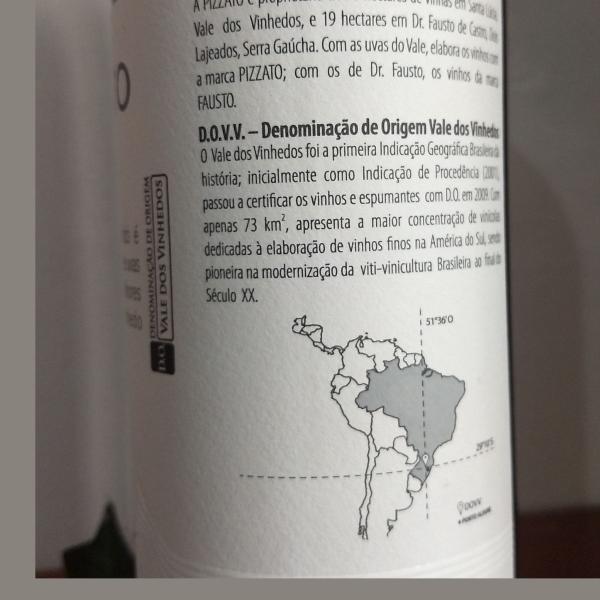 Vinho Merlot de Merlots Pizzato 750ml D.O.V.V Imagem de Vinho Merlot de Merlots Pizzato 750ml D.O.V.V