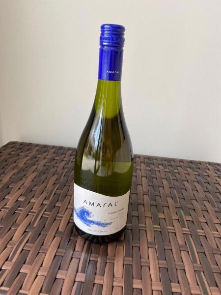 Vinho Montgras Amaral Chardonnay 2017 Branco Chile 750Ml Imagem de Vinho Montgras Amaral Chardonnay 2017 Branco Chile 750Ml